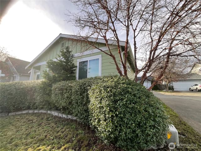 Property photo for 1105 Ne Cordero Drive, Oak Harbor photo 2