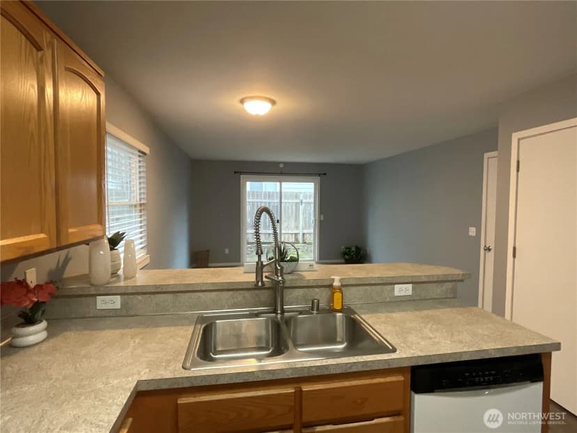 Property photo for 1105 Ne Cordero Drive, Oak Harbor photo 10