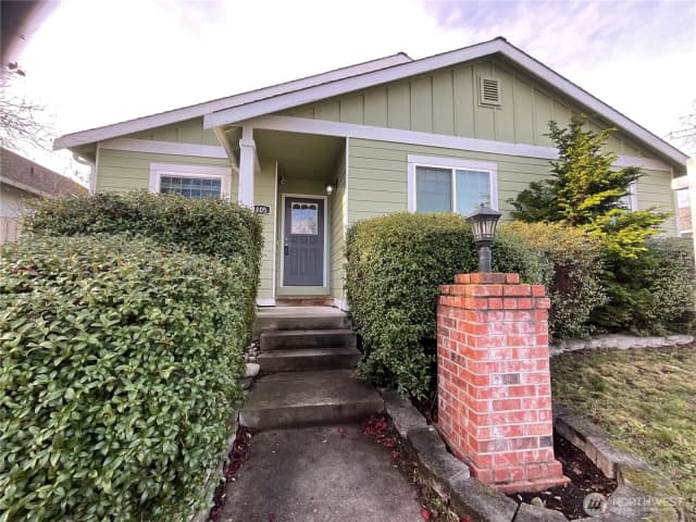 Property photo for 1105 Ne Cordero Drive, Oak Harbor photo 4