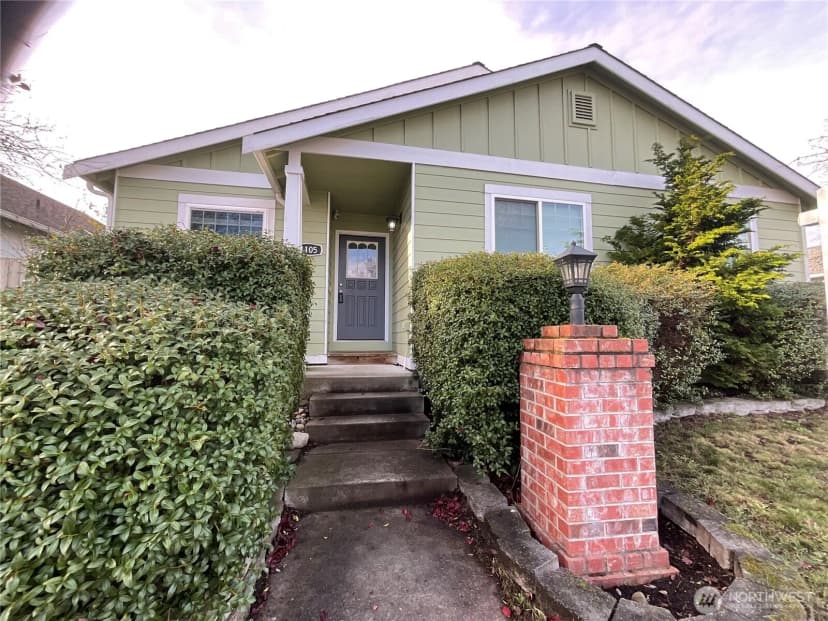 Property photo for 1105 Ne Cordero Drive, Oak Harbor photo 4