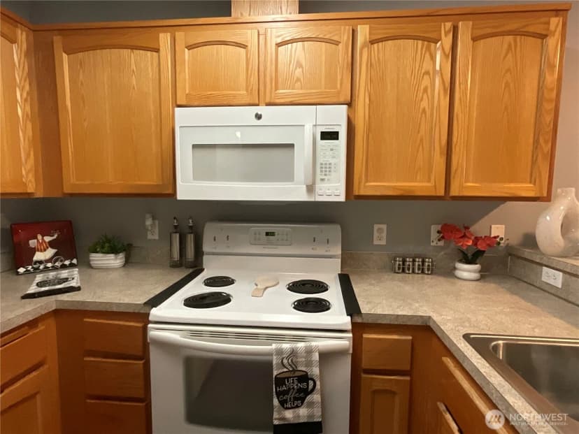 Property photo for 1105 Ne Cordero Drive, Oak Harbor photo 9