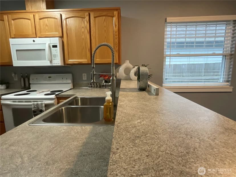 Property photo for 1105 Ne Cordero Drive, Oak Harbor photo 12