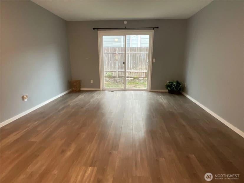 Property photo for 1105 Ne Cordero Drive, Oak Harbor photo 14