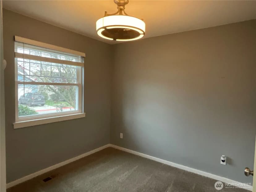 Property photo for 1105 Ne Cordero Drive, Oak Harbor photo 23