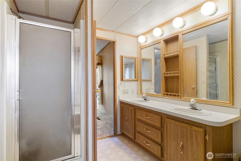 Property photo for 511 W 1st Street, Waterville photo 22