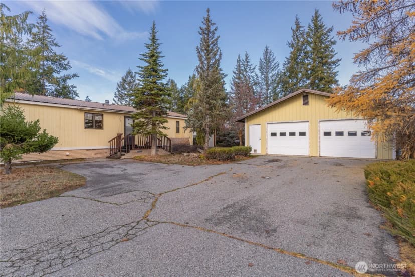 Property photo for 511 W 1st Street, Waterville photo 26