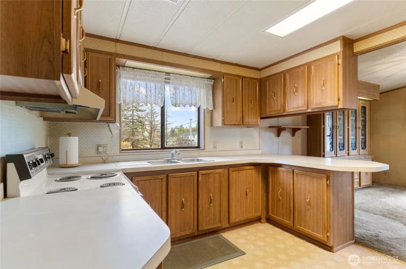 Property photo for 511 W 1st Street, Waterville photo 16