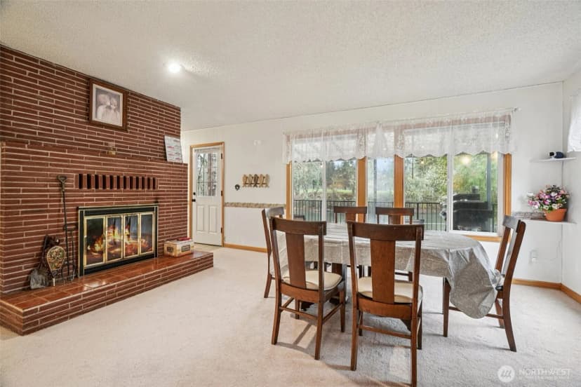 Property photo for 718 Ne Cottonwood Drive, Woodland photo 7