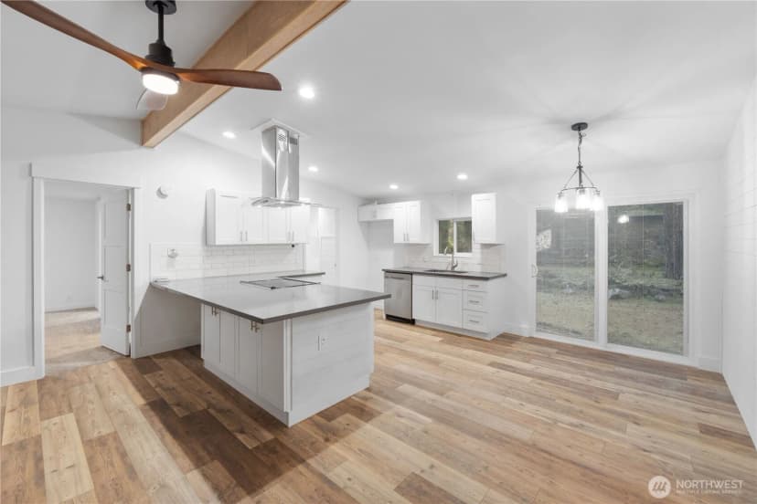 Property photo for 11305 207th Street E, Graham photo 16