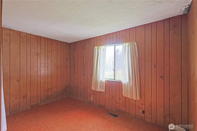 Property photo for 2725 112th Avenue E, Edgewood photo 13