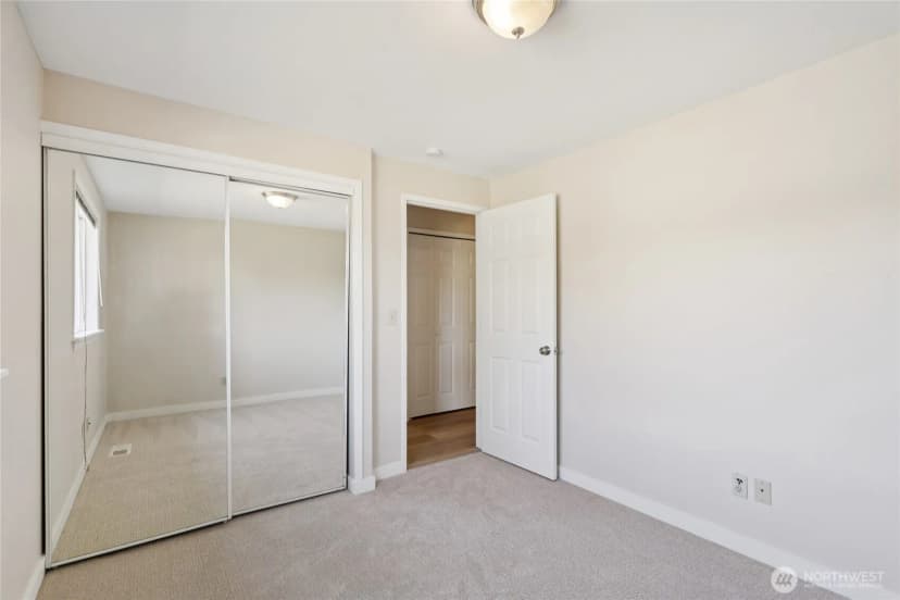 Property photo for 10114 11th Avenue S, Seattle photo 24