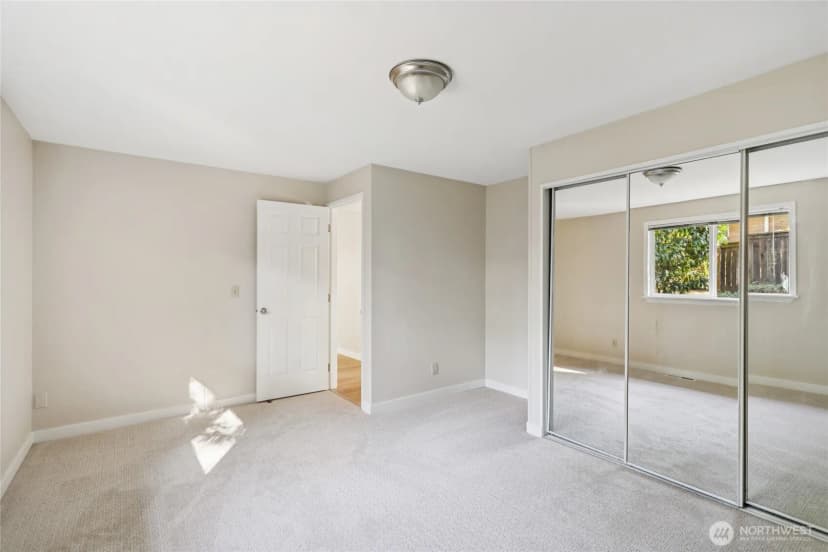 Property photo for 10114 11th Avenue S, Seattle photo 26
