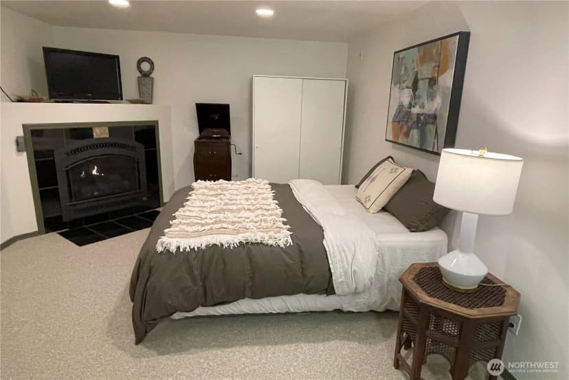 Property photo for 7139 Wright Avenue Sw, Seattle photo 17
