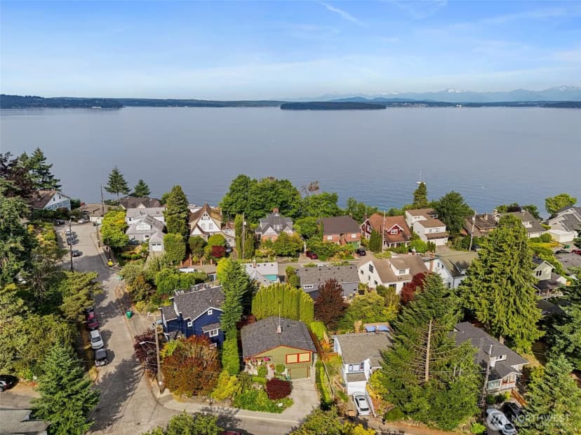 Property photo for 7139 Wright Avenue Sw, Seattle photo 27