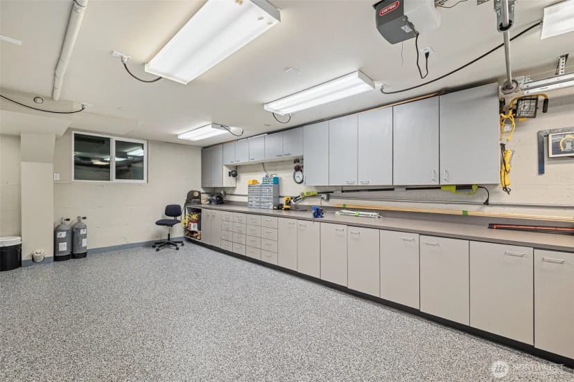 Property photo for 7139 Wright Avenue Sw, Seattle photo 18