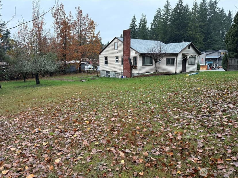 Property photo for 6118 Bethel Road Se, Port Orchard photo 2
