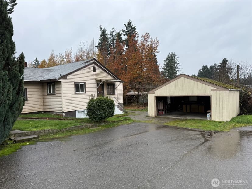 Property photo for 6118 Bethel Road Se, Port Orchard photo 5