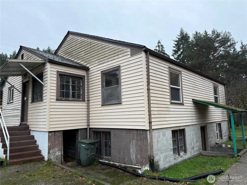 Property photo for 6118 Bethel Road Se, Port Orchard photo 3