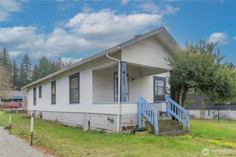 Property photo for 357 Sussex Avenue E, Tenino