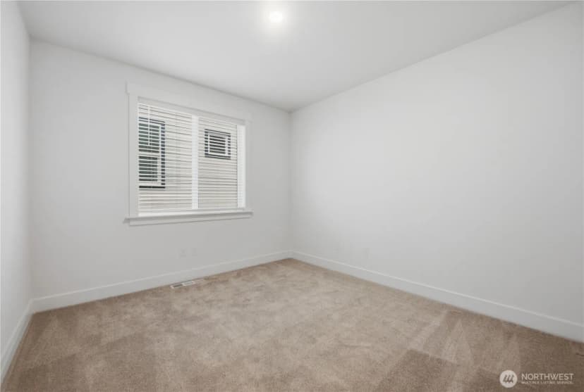 Property photo for 14421 204th Avenue Ct E, Bonney Lake photo 11