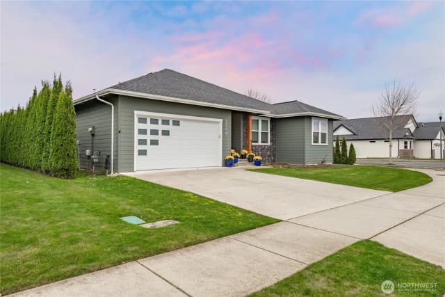 Property photo for 2202 Berryman Loop, Lynden photo 2