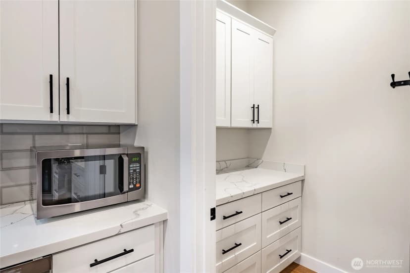Property photo for 2202 Berryman Loop, Lynden photo 14