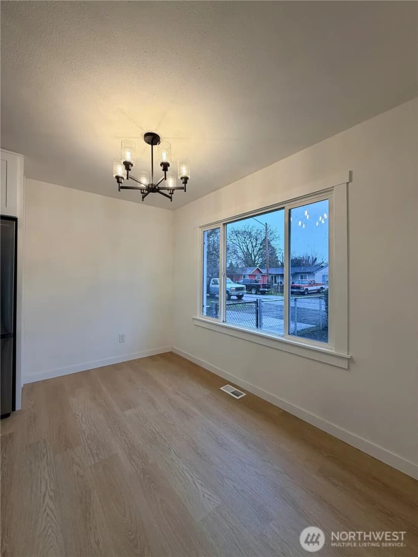 Property photo for 127 15th Street Se, Auburn photo 14