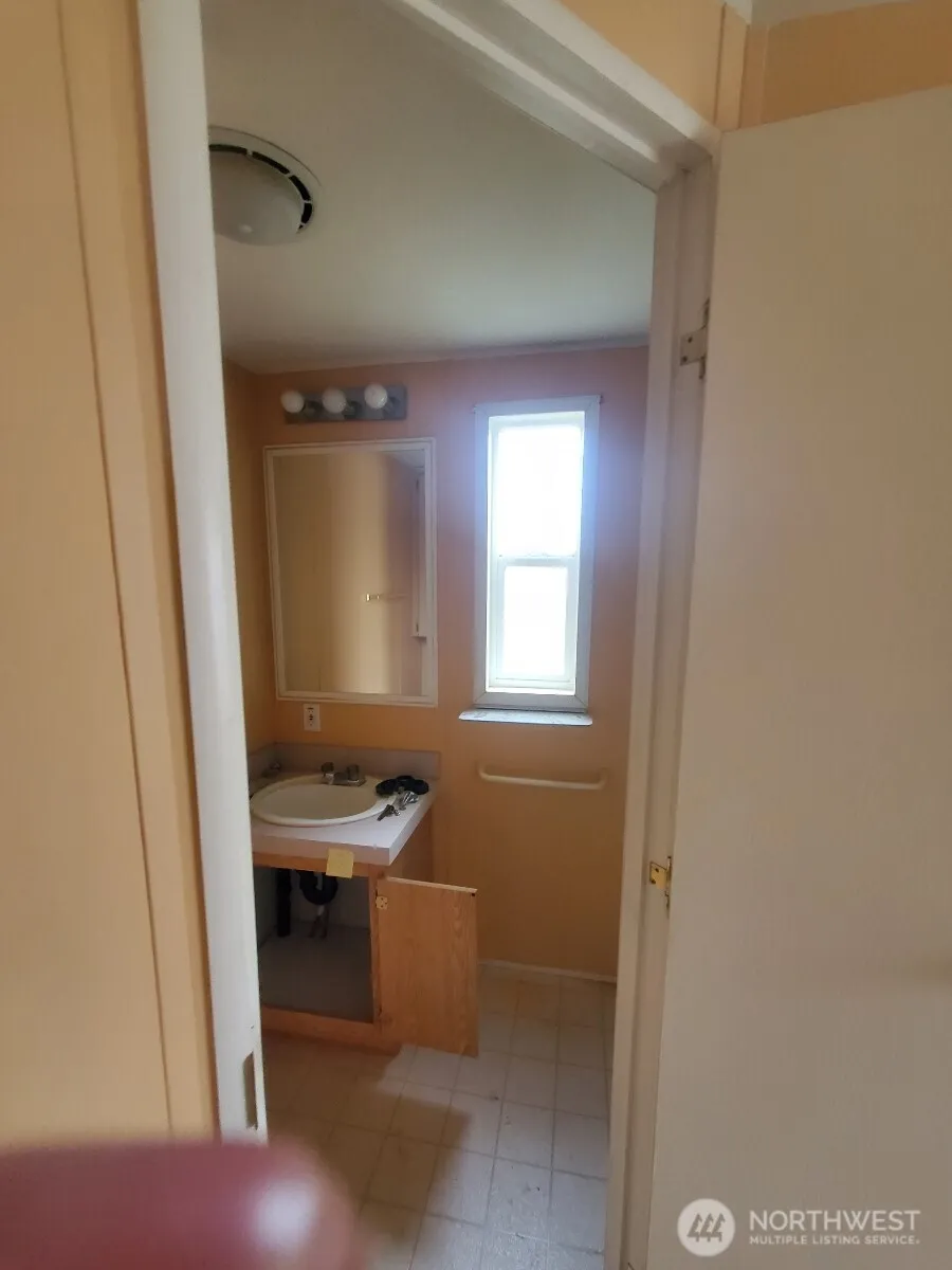 Property photo for 456 S Aster, Soap Lake photo 8