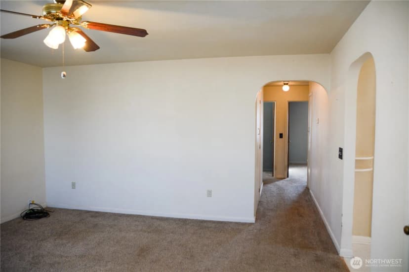 Property photo for 107 W 9th Avenue, Ritzville photo 3
