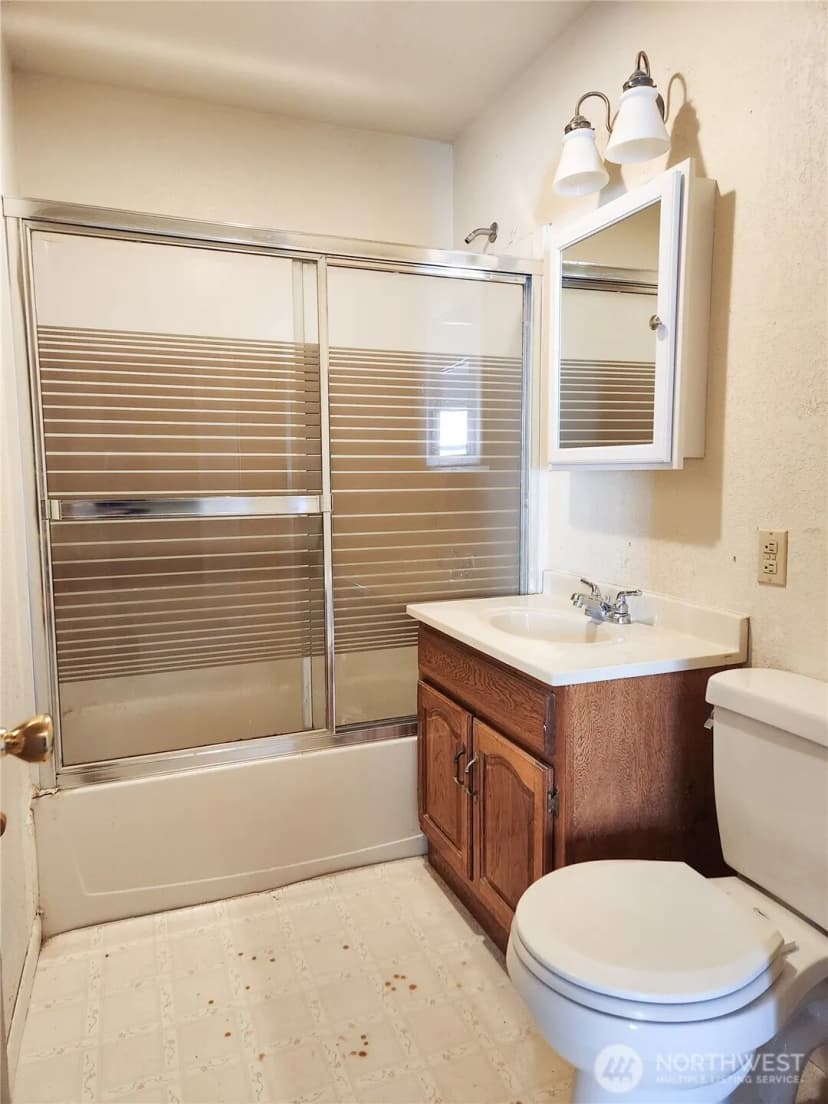 Property photo for 107 W 9th Avenue, Ritzville photo 17