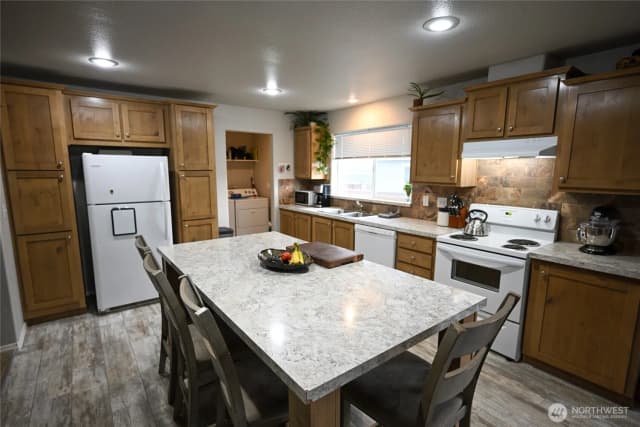 Property photo for 200802 E Game Farm Rd #52 #52, Kennewick photo 4