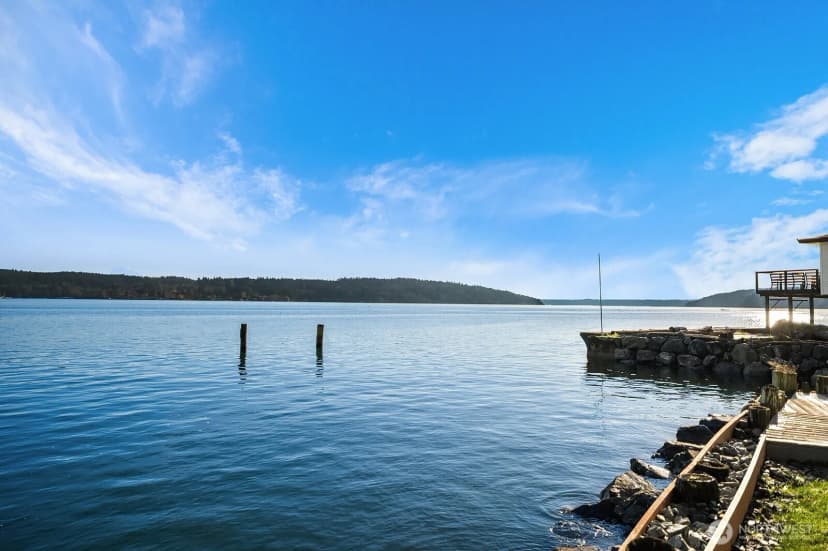 Property photo for 24410 Vashon Highway Sw, Vashon photo 24