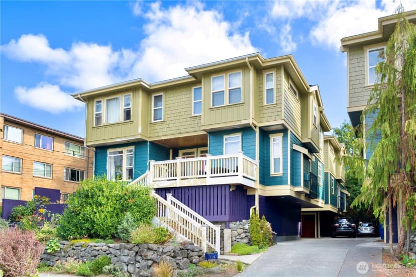 Property photo for 422 Federal Ave E #b, Seattle