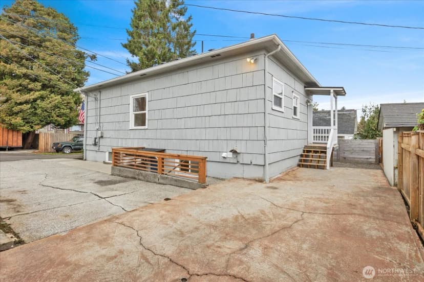Property photo for 1016 Rockefeller Avenue, Everett photo 25