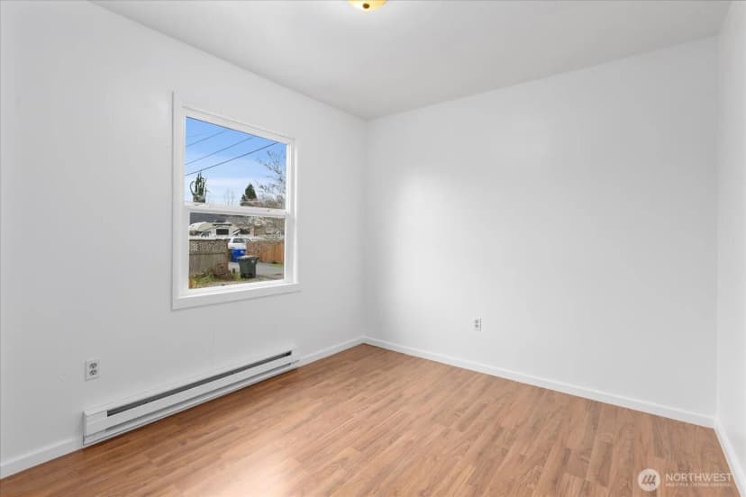 Property photo for 1016 Rockefeller Avenue, Everett photo 10