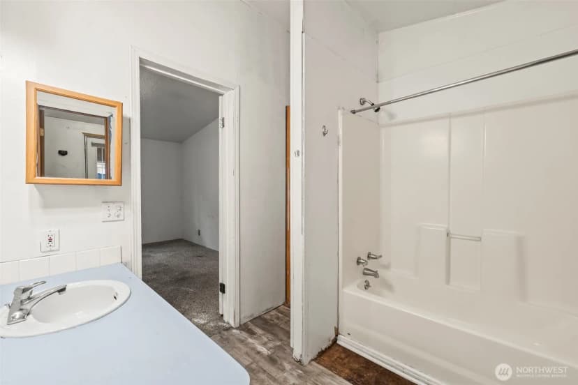 Property photo for 1810 193rd Avenue Sw, Lakebay photo 18