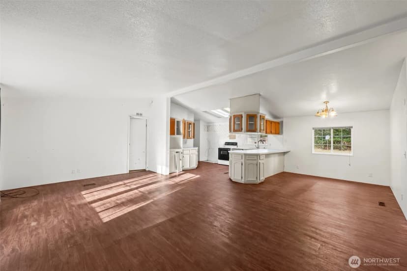 Property photo for 1810 193rd Avenue Sw, Lakebay photo 5