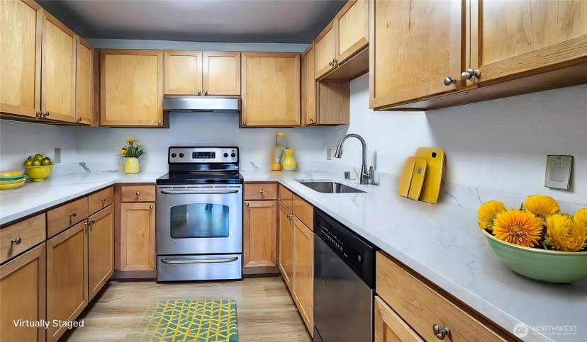 Property photo for 1215 S 237th Lane #1308, Des Moines photo 4