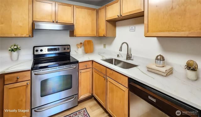 Property photo for 1215 S 237th Lane #1308, Des Moines photo 3