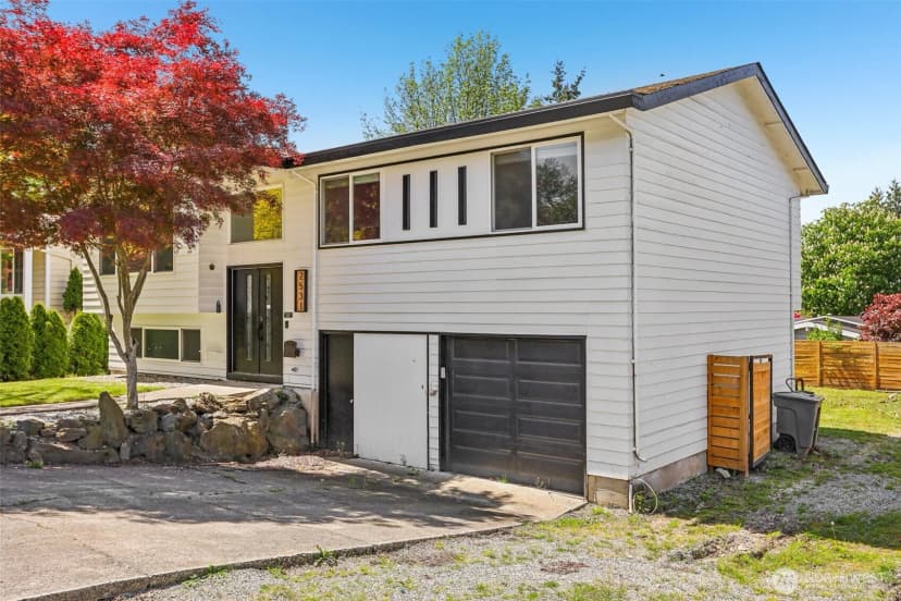 Property photo for 2531 Smithers Avenue S, Renton photo 2