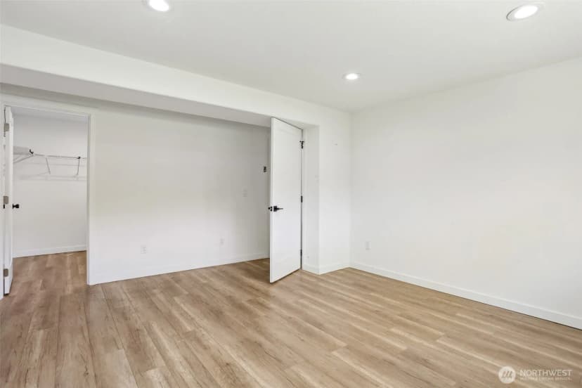 Property photo for 2531 Smithers Avenue S, Renton photo 20