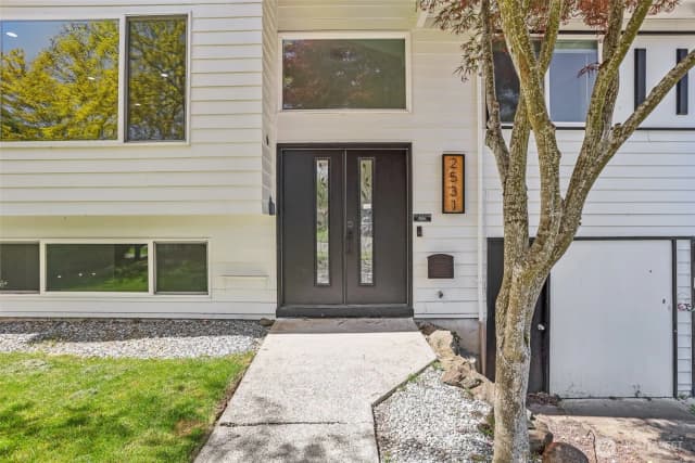 Property photo for 2531 Smithers Avenue S, Renton photo 4