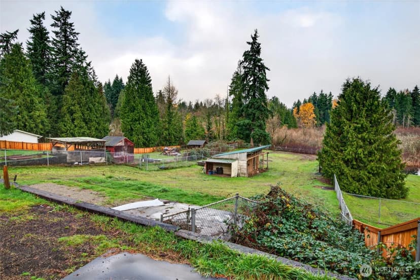 Property photo for 13308 Ne 186th Street, Woodinville photo 31