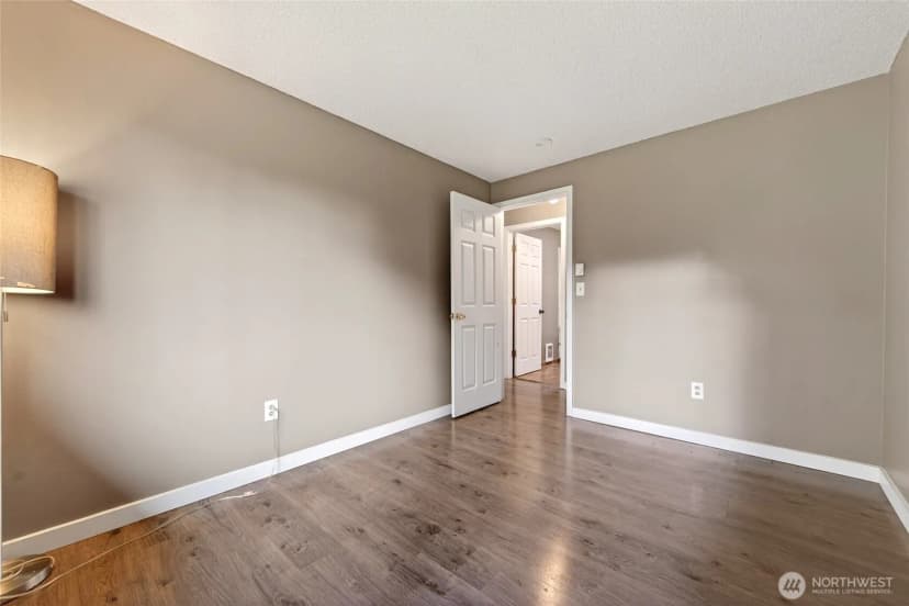 Property photo for 13308 Ne 186th Street, Woodinville photo 17