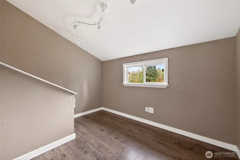 Property photo for 13308 Ne 186th Street, Woodinville photo 27