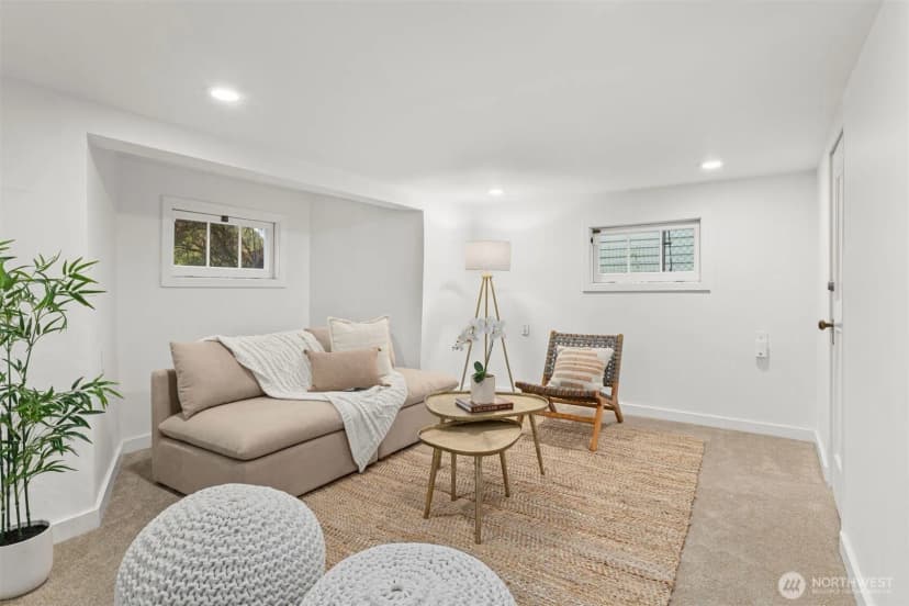 Property photo for 2016 14th Avenue W, Seattle photo 17