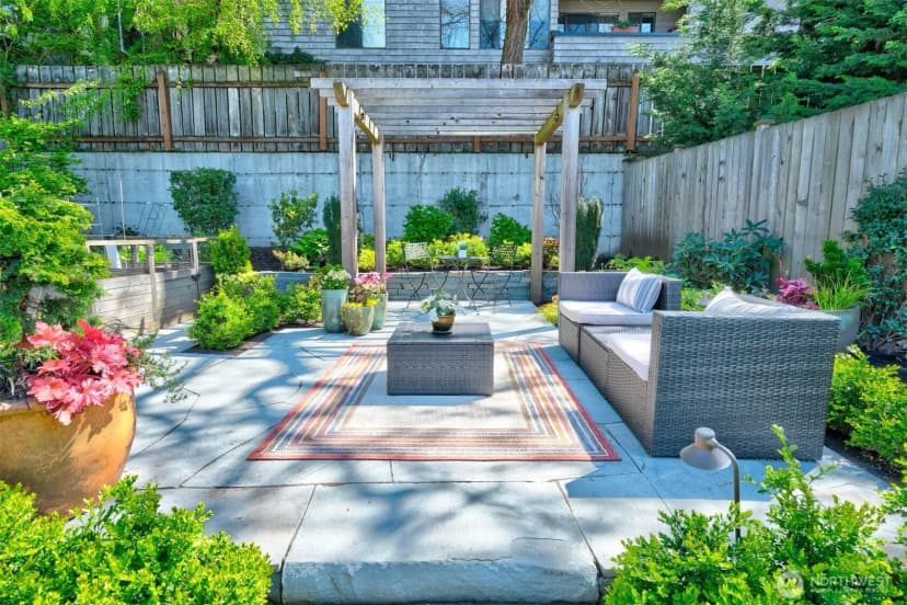 Property photo for 2016 14th Avenue W, Seattle photo 29
