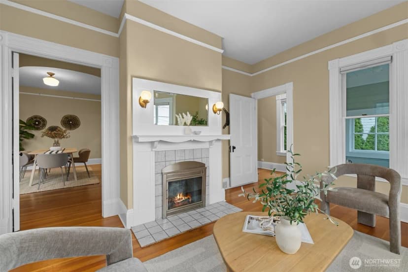Property photo for 2016 14th Avenue W, Seattle photo 6