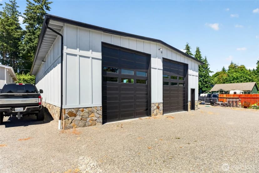 Property photo for 7415 100th Street E, Puyallup photo 39