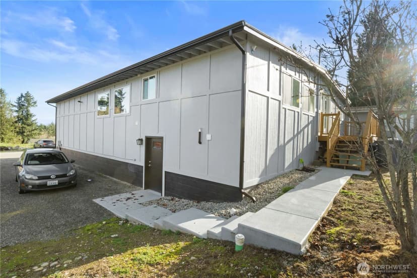 Property photo for 7415 100th Street E, Puyallup photo 23